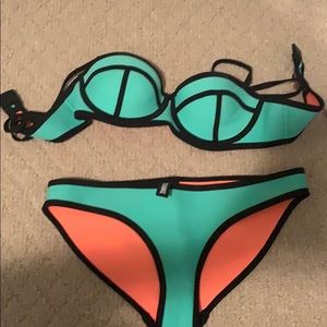 Triangl matching set